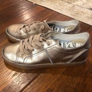 Dolce Vita sneakers